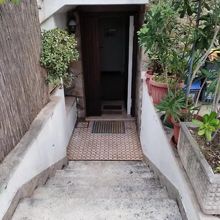 Casa Solemare A Pochi Passi Dalla Spiaggia Di Terracina Exterior photo
