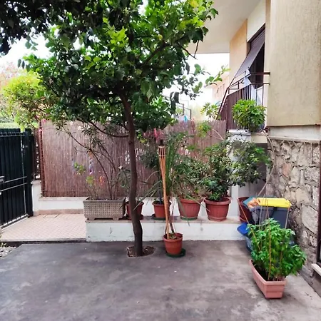 Casa Solemare A Pochi Passi Dalla Spiaggia Di Terracina Exterior photo